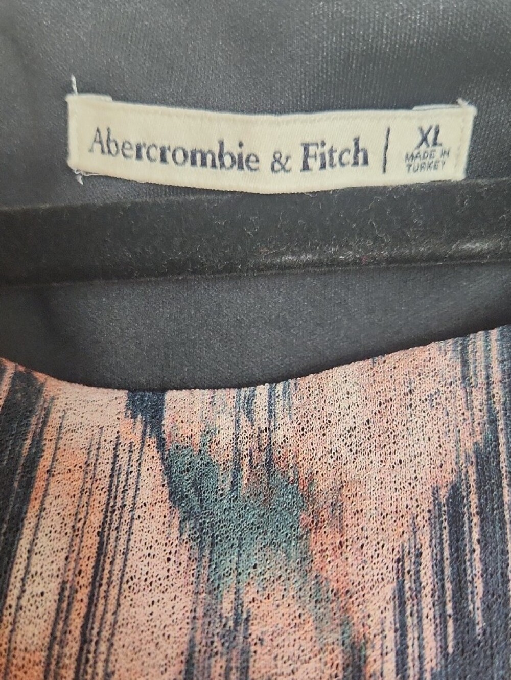Abercrombie & Fitch Pink and Black Floral Tank - Picture 2 of 6